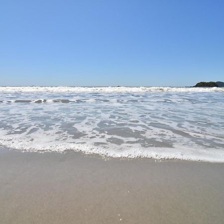 Elegancia Classica 100M Da Praia Na Rua 3700 P1397 บัลเนอาริโอ กังโบริว ภายนอก รูปภาพ
